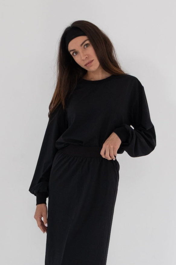 The Banded Long Sleeve Crop