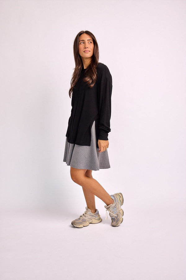 The Ribbed Oversized Crew Black